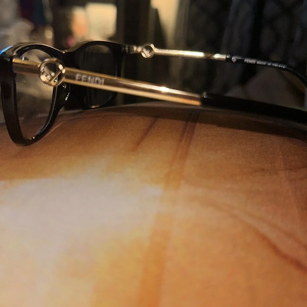 Frames‎